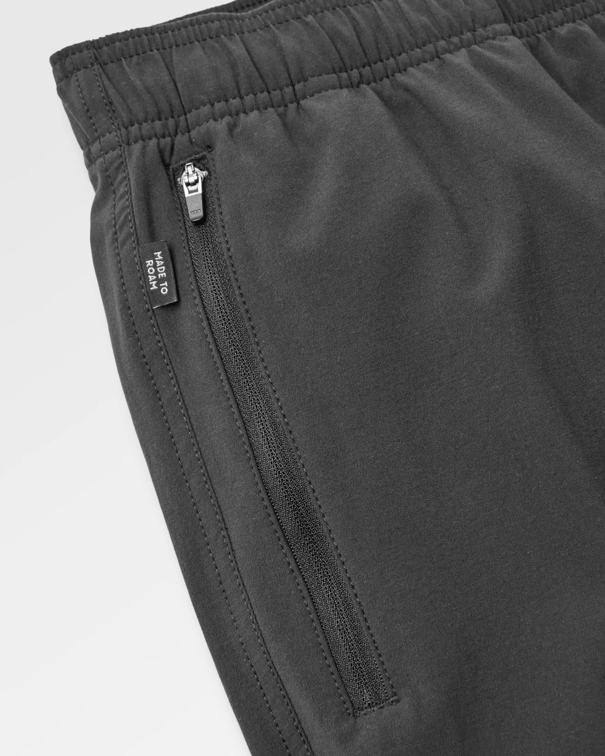 Men's Traveller All Purpose Short - Black