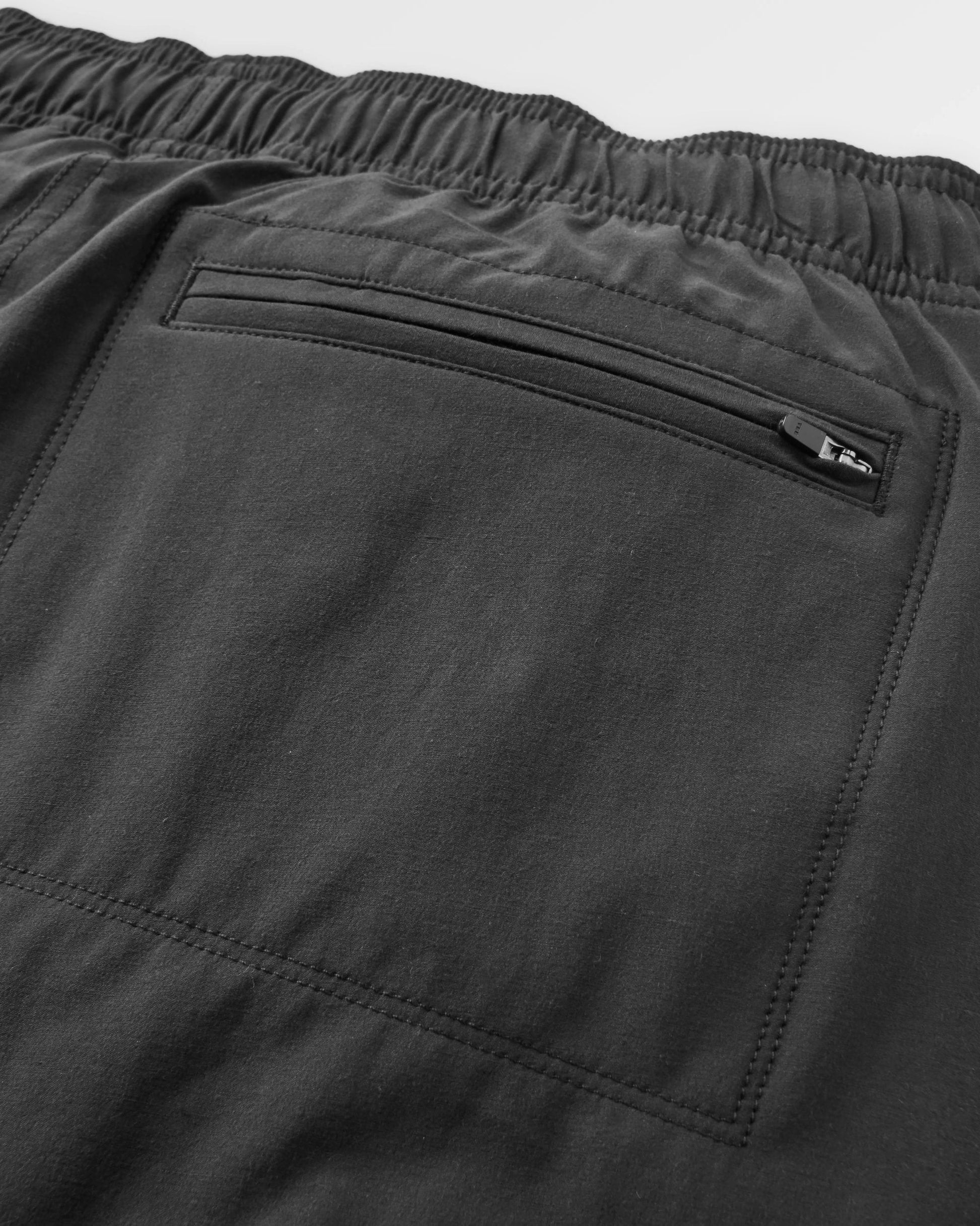Men's Traveller All Purpose Short - Black